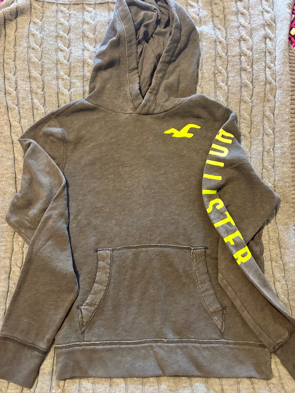 Y2K Hollister Grey Hoodie Neon Yellow Spellout Sleeve Graphic Size M